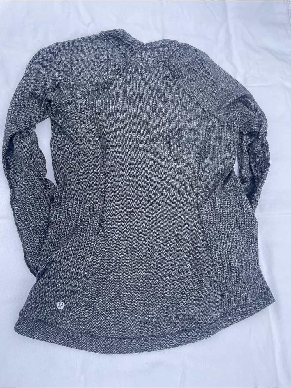 lululemon Swiftly Tech Long Sleeve Crew Size 12 Gray Herringbone Print Running - Picture 2 of 3